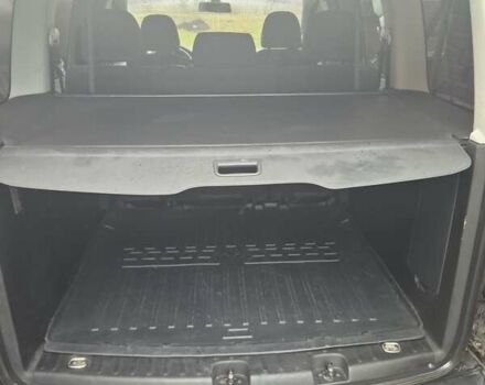 Синий Фольксваген Кадди, объемом двигателя 1.97 л и пробегом 201 тыс. км за 14760 $, фото 8 на Automoto.ua