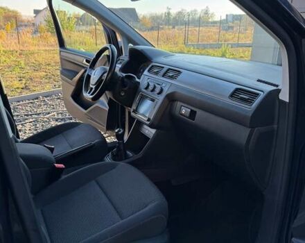 Синий Фольксваген Кадди, объемом двигателя 1.97 л и пробегом 259 тыс. км за 16200 $, фото 16 на Automoto.ua