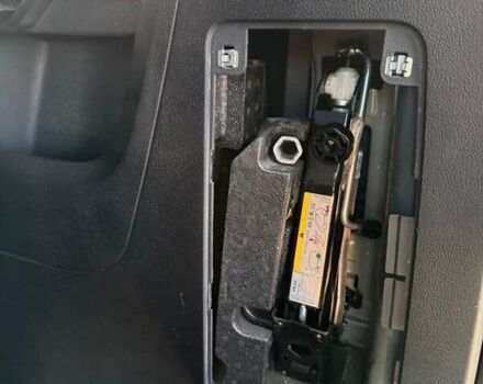 Синий Фольксваген Кадди, объемом двигателя 1.97 л и пробегом 259 тыс. км за 16200 $, фото 31 на Automoto.ua