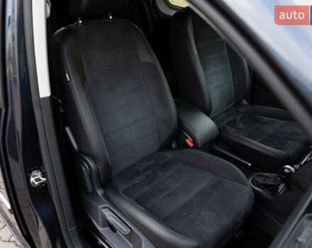 Синий Фольксваген Кадди, объемом двигателя 2 л и пробегом 257 тыс. км за 18800 $, фото 60 на Automoto.ua