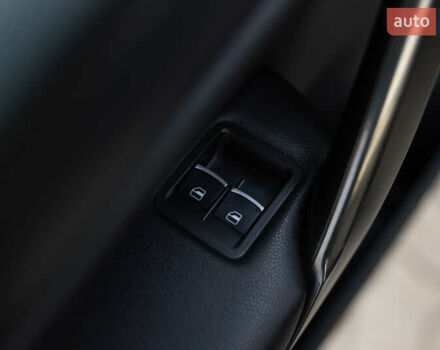 Синий Фольксваген Кадди, объемом двигателя 2 л и пробегом 257 тыс. км за 18800 $, фото 23 на Automoto.ua