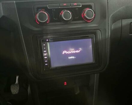 Синий Фольксваген Кадди, объемом двигателя 2 л и пробегом 187 тыс. км за 12800 $, фото 10 на Automoto.ua