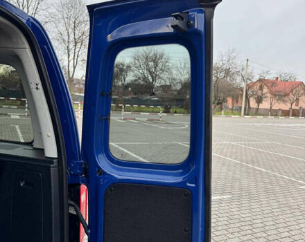 Синий Фольксваген Кадди, объемом двигателя 2 л и пробегом 230 тыс. км за 14900 $, фото 31 на Automoto.ua