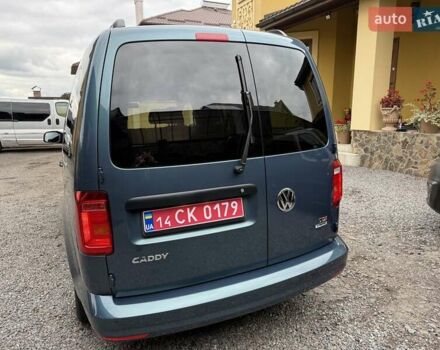 Синій Фольксваген Кадді, об'ємом двигуна 2 л та пробігом 239 тис. км за 16750 $, фото 5 на Automoto.ua