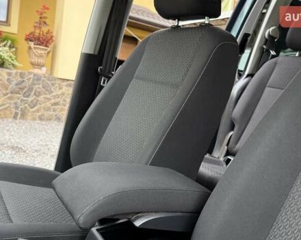 Синій Фольксваген Кадді, об'ємом двигуна 2 л та пробігом 239 тис. км за 16750 $, фото 49 на Automoto.ua