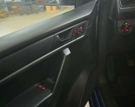 Синий Фольксваген Кадди, объемом двигателя 2 л и пробегом 187 тыс. км за 12800 $, фото 8 на Automoto.ua