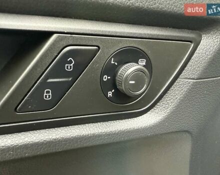 Синій Фольксваген Кадді, об'ємом двигуна 2 л та пробігом 239 тис. км за 16750 $, фото 61 на Automoto.ua