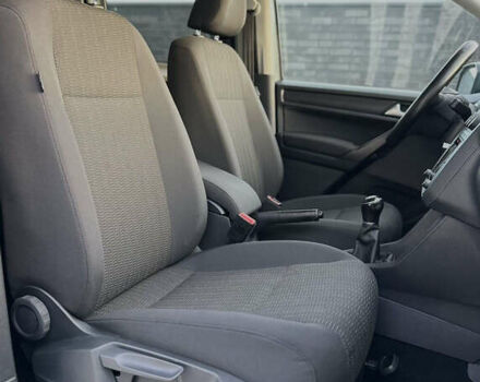 Синий Фольксваген Кадди, объемом двигателя 2 л и пробегом 187 тыс. км за 16950 $, фото 53 на Automoto.ua