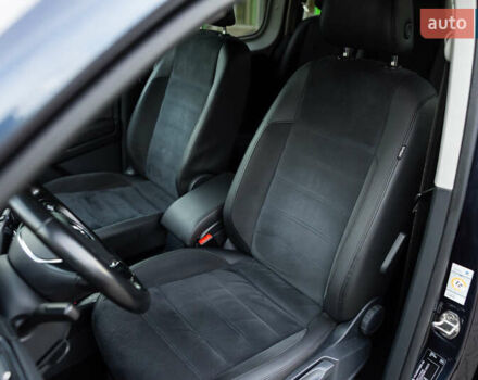 Синий Фольксваген Кадди, объемом двигателя 2 л и пробегом 257 тыс. км за 18800 $, фото 19 на Automoto.ua