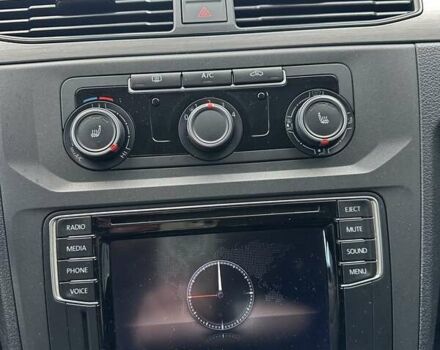 Синий Фольксваген Кадди, объемом двигателя 2 л и пробегом 259 тыс. км за 17700 $, фото 10 на Automoto.ua