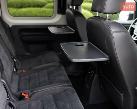 Синий Фольксваген Кадди, объемом двигателя 2 л и пробегом 257 тыс. км за 18800 $, фото 68 на Automoto.ua