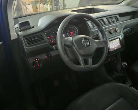 Синий Фольксваген Кадди, объемом двигателя 2 л и пробегом 187 тыс. км за 12800 $, фото 6 на Automoto.ua