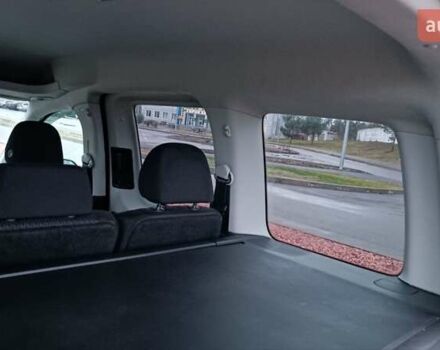 Синій Фольксваген Кадді, об'ємом двигуна 2 л та пробігом 230 тис. км за 14500 $, фото 78 на Automoto.ua