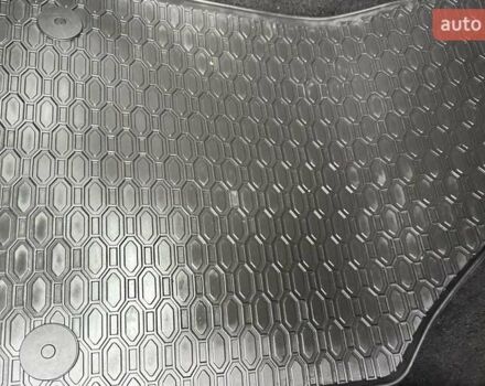 Синій Фольксваген Кадді, об'ємом двигуна 2 л та пробігом 239 тис. км за 16750 $, фото 116 на Automoto.ua