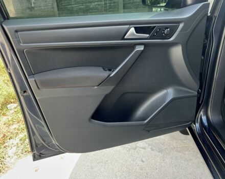 Синий Фольксваген Кадди, объемом двигателя 2 л и пробегом 230 тыс. км за 17900 $, фото 6 на Automoto.ua