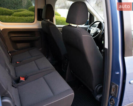 Синий Фольксваген Кадди, объемом двигателя 2 л и пробегом 203 тыс. км за 17300 $, фото 56 на Automoto.ua