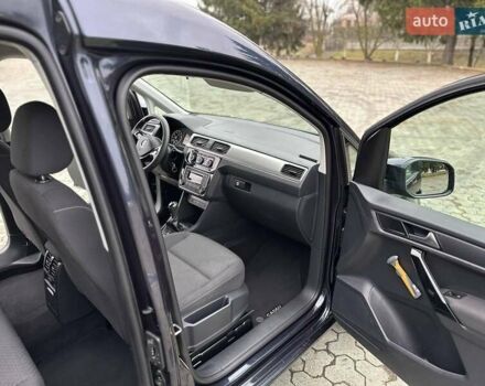 Синий Фольксваген Кадди, объемом двигателя 1 л и пробегом 230 тыс. км за 12800 $, фото 14 на Automoto.ua