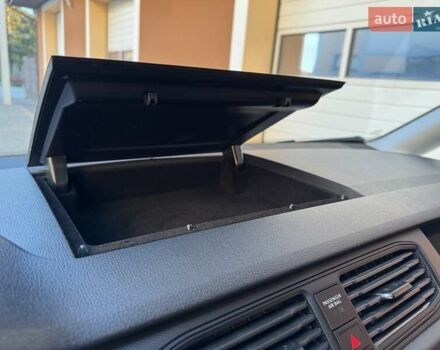 Синий Фольксваген Кадди, объемом двигателя 2 л и пробегом 158 тыс. км за 18900 $, фото 38 на Automoto.ua