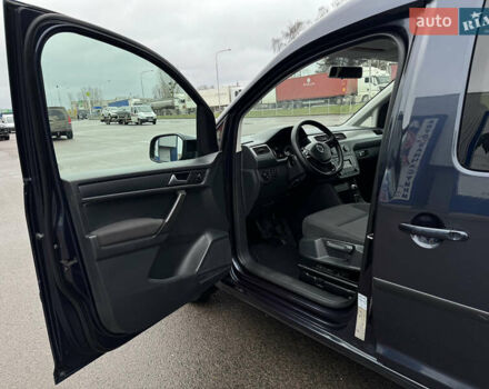 Синий Фольксваген Кадди, объемом двигателя 2 л и пробегом 287 тыс. км за 16700 $, фото 33 на Automoto.ua