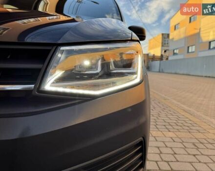 Синий Фольксваген Кадди, объемом двигателя 2 л и пробегом 158 тыс. км за 18900 $, фото 13 на Automoto.ua