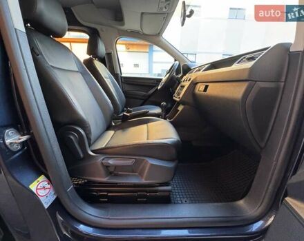 Синий Фольксваген Кадди, объемом двигателя 2 л и пробегом 158 тыс. км за 18900 $, фото 24 на Automoto.ua