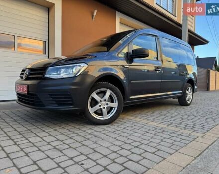 Синий Фольксваген Кадди, объемом двигателя 2 л и пробегом 158 тыс. км за 18900 $, фото 1 на Automoto.ua