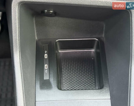 Синий Фольксваген Кадди, объемом двигателя 1.97 л и пробегом 146 тыс. км за 23800 $, фото 37 на Automoto.ua