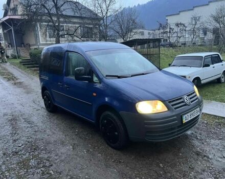 Синій Фольксваген Кадді, об'ємом двигуна 2 л та пробігом 398 тис. км за 4650 $, фото 1 на Automoto.ua