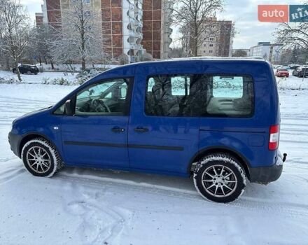 Синий Фольксваген Кадди, объемом двигателя 1.6 л и пробегом 230 тыс. км за 5830 $, фото 1 на Automoto.ua