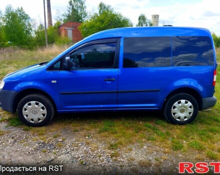 Синий Фольксваген Кадди, объемом двигателя 2 л и пробегом 370 тыс. км за 3700 $, фото 1 на Automoto.ua