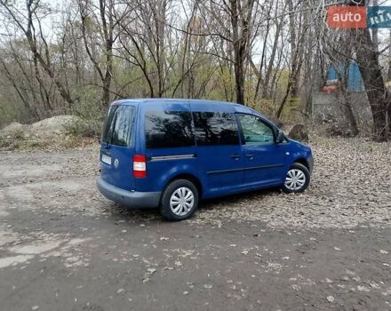 Синий Фольксваген Кадди, объемом двигателя 1.97 л и пробегом 297 тыс. км за 5500 $, фото 1 на Automoto.ua