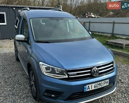 Синий Фольксваген Кадди, объемом двигателя 1.97 л и пробегом 220 тыс. км за 17990 $, фото 1 на Automoto.ua