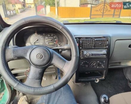 Зеленый Фольксваген Кадди, объемом двигателя 1.9 л и пробегом 350 тыс. км за 1750 $, фото 2 на Automoto.ua