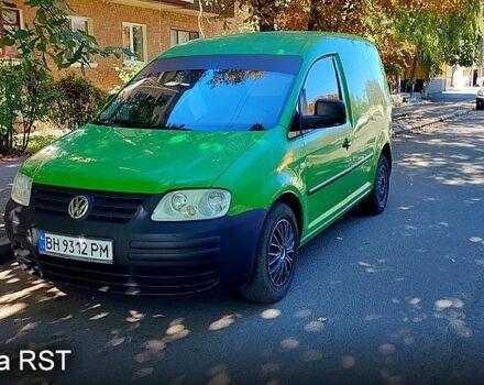 Зелений Фольксваген Кадді, об'ємом двигуна 2 л та пробігом 250 тис. км за 3800 $, фото 4 на Automoto.ua