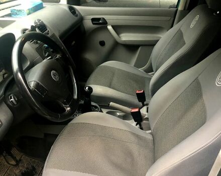 Зеленый Фольксваген Кадди, объемом двигателя 1.9 л и пробегом 272 тыс. км за 5500 $, фото 2 на Automoto.ua