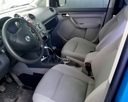 Зеленый Фольксваген Кадди, объемом двигателя 1.6 л и пробегом 238 тыс. км за 8350 $, фото 6 на Automoto.ua