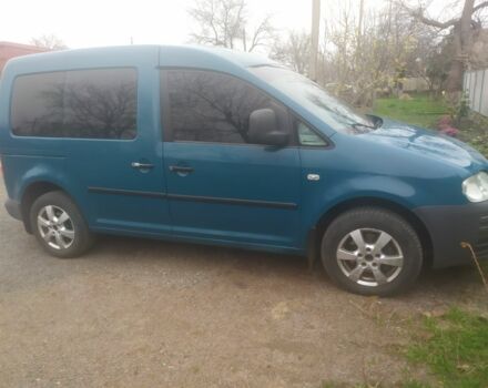 Зеленый Фольксваген Кадди, объемом двигателя 1.9 л и пробегом 287 тыс. км за 5850 $, фото 3 на Automoto.ua