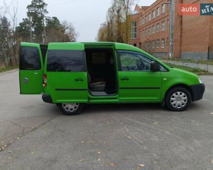 Зеленый Фольксваген Кадди, объемом двигателя 1.9 л и пробегом 283 тыс. км за 4999 $, фото 16 на Automoto.ua