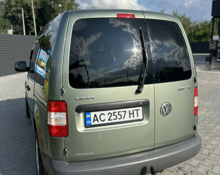 Зеленый Фольксваген Кадди, объемом двигателя 1.6 л и пробегом 285 тыс. км за 5700 $, фото 3 на Automoto.ua