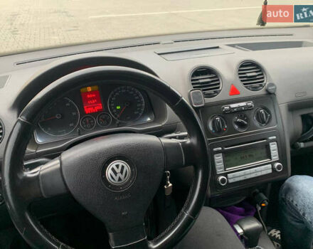 Зелений Фольксваген Кадді, об'ємом двигуна 1.9 л та пробігом 244 тис. км за 7500 $, фото 11 на Automoto.ua