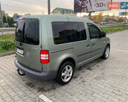 Зелений Фольксваген Кадді, об'ємом двигуна 1.9 л та пробігом 244 тис. км за 7500 $, фото 7 на Automoto.ua