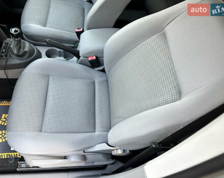 Фольксваген Кадди 2008 в Виннице на Automoto.ua Зеленый Фольксваген Кадди, объемом двигателя 1.6 л и пробегом 201 тыс. км за 9999 $, фото 50 на Automoto.ua