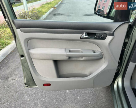 Фольксваген Кадди 2008 в Виннице на Automoto.ua Зеленый Фольксваген Кадди, объемом двигателя 1.6 л и пробегом 201 тыс. км за 9999 $, фото 44 на Automoto.ua