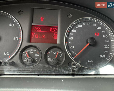 Зеленый Фольксваген Кадди, объемом двигателя 1.9 л и пробегом 313 тыс. км за 9400 $, фото 51 на Automoto.ua