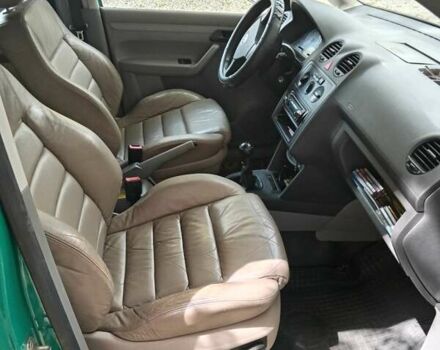 Зелений Фольксваген Кадді, об'ємом двигуна 1.9 л та пробігом 104 тис. км за 8800 $, фото 8 на Automoto.ua