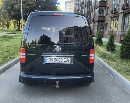 Зеленый Фольксваген Кадди, объемом двигателя 2 л и пробегом 285 тыс. км за 10000 $, фото 2 на Automoto.ua