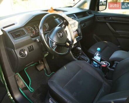 Зеленый Фольксваген Кадди, объемом двигателя 1.9 л и пробегом 138 тыс. км за 16500 $, фото 3 на Automoto.ua