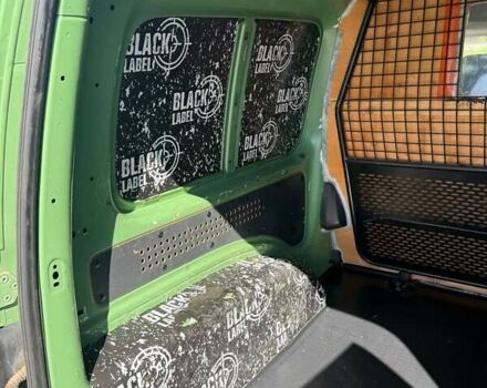 Зеленый Фольксваген Кадди, объемом двигателя 1.97 л и пробегом 270 тыс. км за 15200 $, фото 36 на Automoto.ua