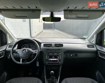 Зелений Фольксваген Кадді, об'ємом двигуна 2 л та пробігом 230 тис. км за 19950 $, фото 30 на Automoto.ua