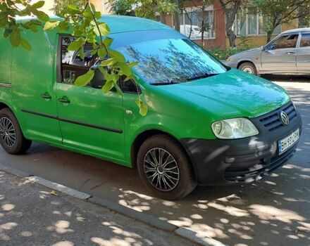Зеленый Фольксваген Кадди, объемом двигателя 2 л и пробегом 450 тыс. км за 3800 $, фото 1 на Automoto.ua